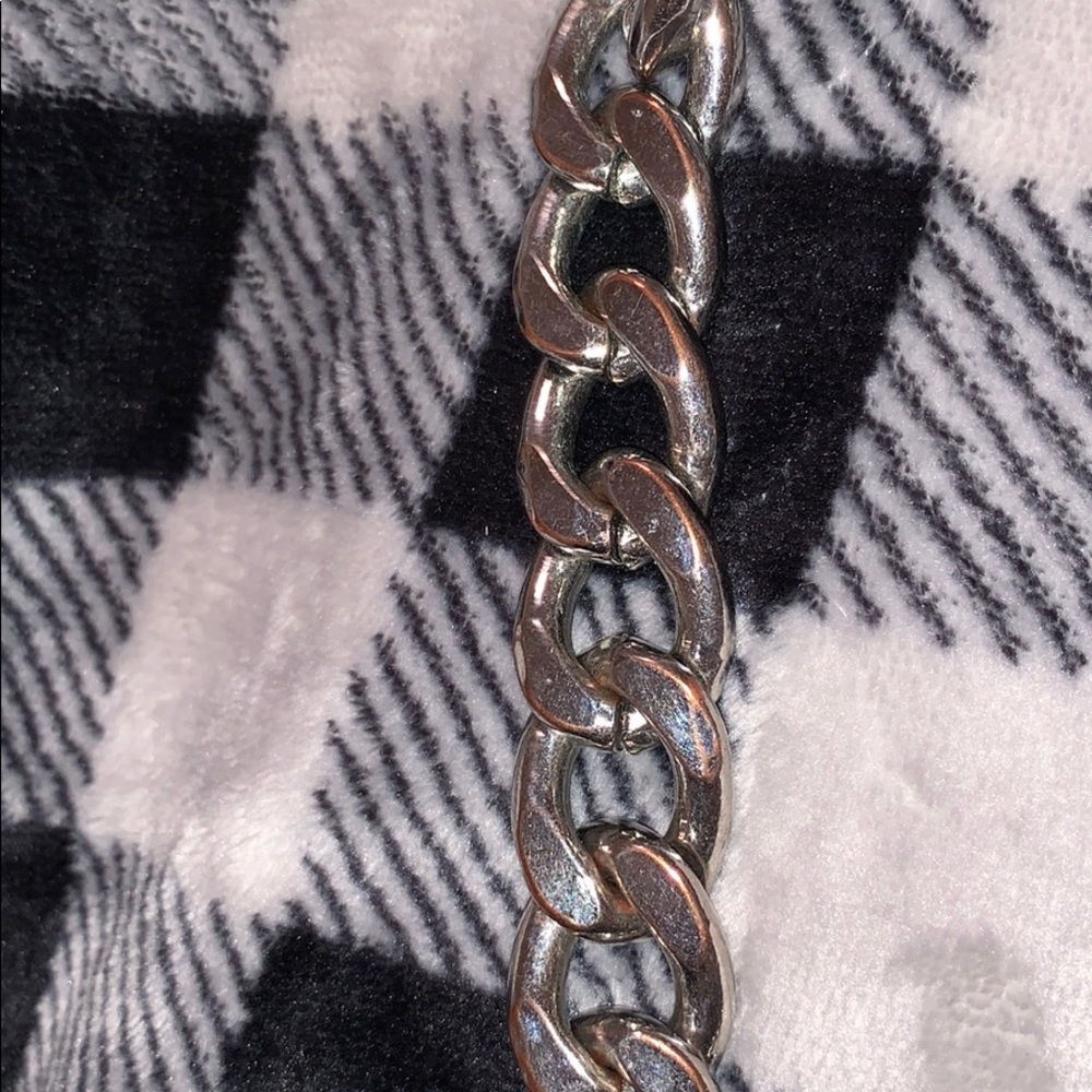 Necklace - Picture 2 of 2